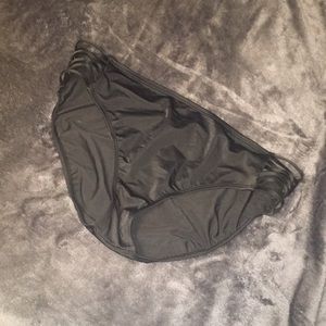 Cris-cross style swim bottoms!